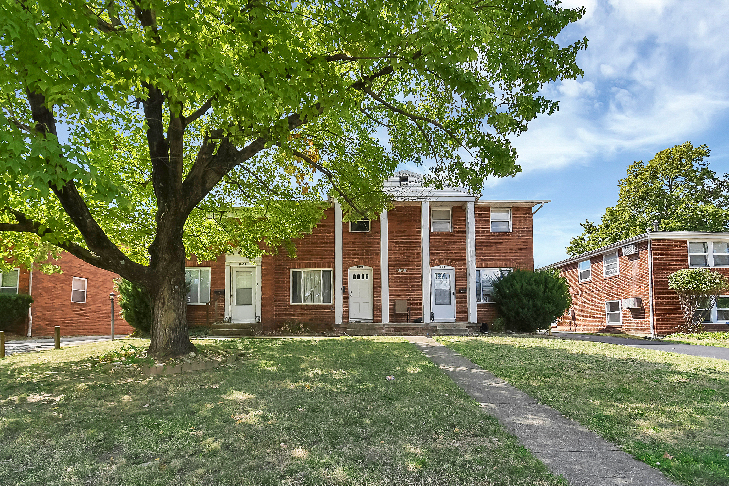Property thumbnail image