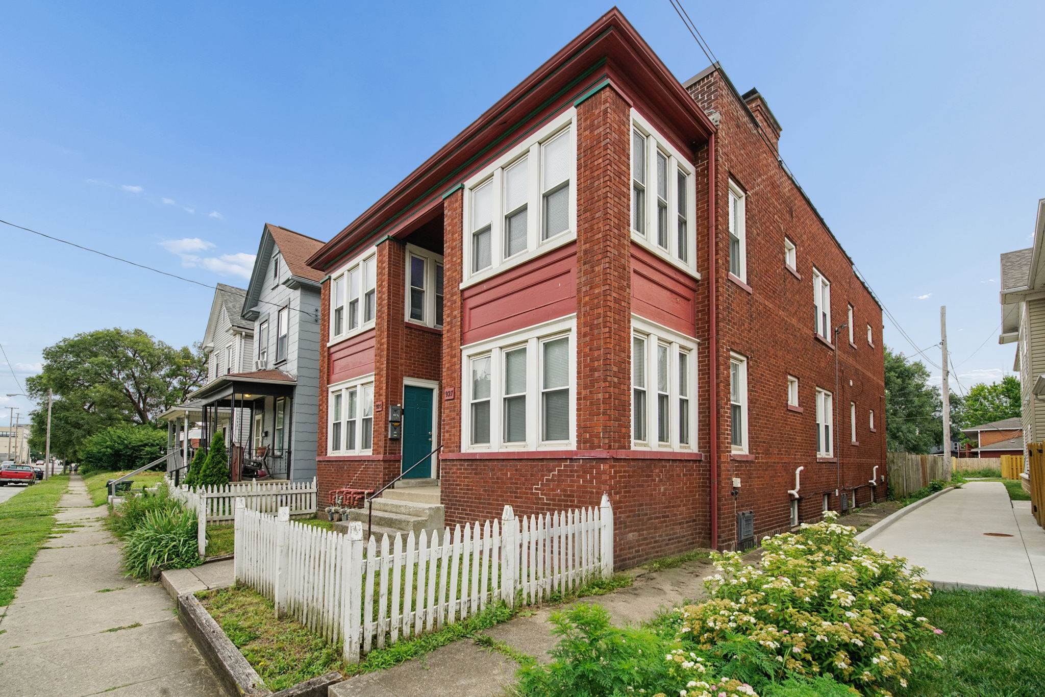 Property thumbnail image